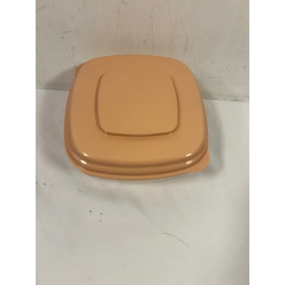 Tupperware Servalier Food Storage Container 16oz Peach Square 2‎ Cup Vintage